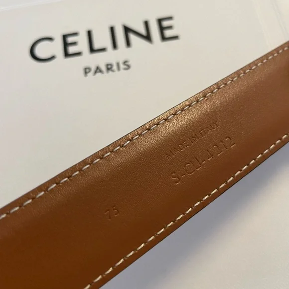 CELINE Triomphe Belt in Natural Calfskin Tan - Picture 7 of 7